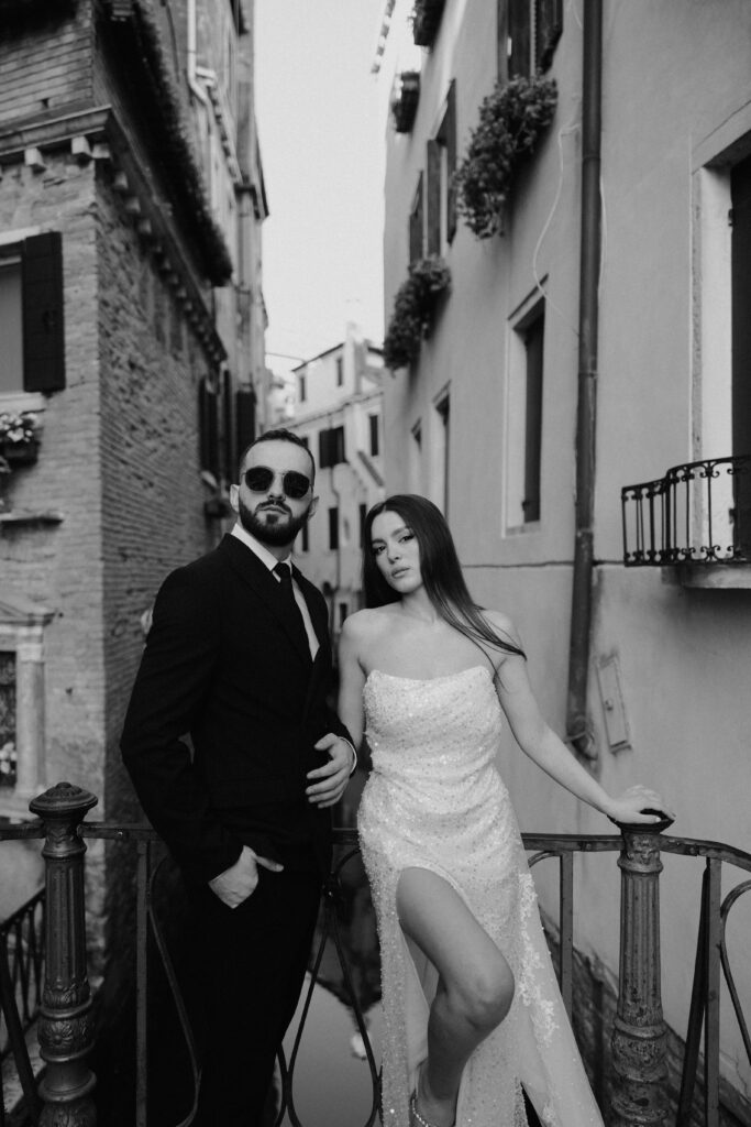 Black and WhiteBride and Groom Photo session in Venice, Italy